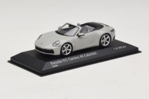 Porsche 911 992 Carrera 4S Cabriolet Grå Minichamps 1:43 410069331 Metall — bild 2 av 5