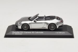 Porsche 911 992 Carrera 4S Cabriolet Silver Minichamps 1:43 410069330 Metall
