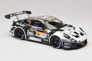 Porsche 911 992 Rally GT #17 C. De Cecco / J. Humblet Rallye de Wallonie 2025 IXO 1:18 18RMC255 Metall — bild 4 av 6