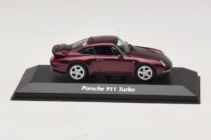 Porsche 911 993 Turbo Rödmetallic Maxichamps 1:43 940069200 Metall