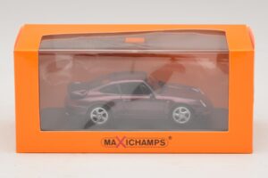 Porsche 911 993 Turbo Rödmetallic Maxichamps 1:43 940069200 Metall — bild 5 av 5