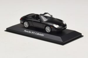 Porsche 911 996 Cabriolet Svartmetallic Maxichamps 1:43 940061030 Metall — bild 3 av 5