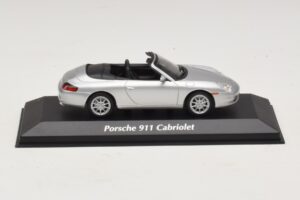 Porsche 911 996 Cabriolet Silver Maxichamps 1:43 940061031 Metall