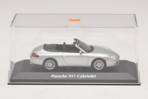 Porsche 911 996 Cabriolet Silver Maxichamps 1:43 940061031 Metall — bild 4 av 5