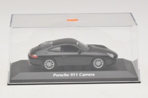 Porsche 911 996 Carrera Svart Maxichamps 1:43 940061020 Metall — bild 4 av 5