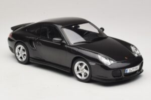 Porsche 911 996 Turbo Svart Metallic KK-Scale 1:18 KKDC181472 Metall — bild 4 av 6