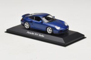 Porsche 911 996 Turbo Blue Metallic Maxichamps 1:43 940069301 Metall — bild 3 av 5