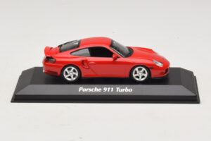 Porsche 911 996 Turbo Röd Maxichamps 1:43 940069300 Metall