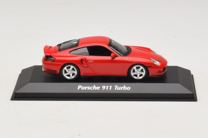 Porsche 911 996 Turbo Röd Maxichamps 1:43 940069300 Metall