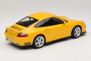 Porsche 911 996 Turbo Gul KK-Scale 1:18 KKDC181473 Metall — bild 2 av 6