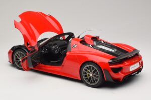 Porsche 918 Spyder Weissach Package Guards Red AUTOart 1:12 12122 Metall — bild 5 av 8