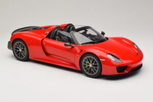 Porsche 918 Spyder Weissach Package Guards Red AUTOart 1:12 12122 Metall — bild 6 av 8