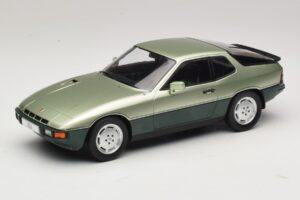 Porsche 924 Turbo Ljusgrön & Mörkgrön MCG 1:18 MCG18660 Metall