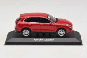 Porsche Cayenne 958 Röd Maxichamps 1:43 940063200 Metall