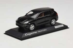 Porsche Cayenne 9PA Platina Edition Svart Minichamps 1:43 WAP0200160E Metall — bild 2 av 5