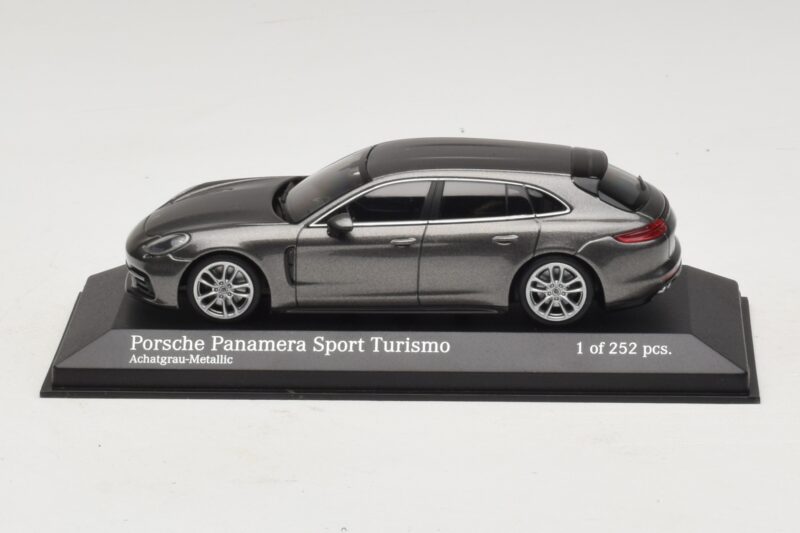 Porsche Panamera 971 Sport Turismo 4S Grå Minichamps 1:43 410066111 Metall