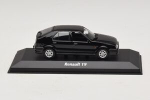 Renault 19 Svart Maxichamps 1:43 940113701 Metall