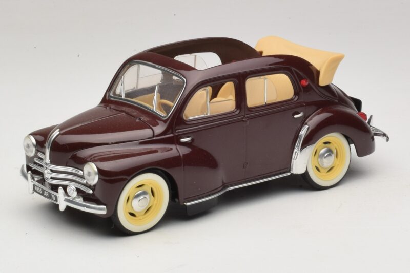 Renault 4CV Rödbrun Solido 1:18 8048 Metall