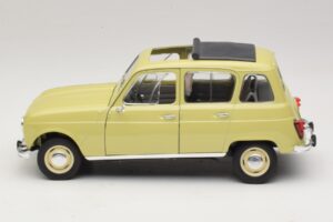 Renault 4L Gul Solido 1:18 8062 Metall — bild 3 av 7