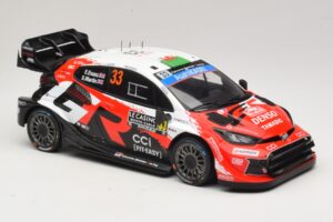 Toyota GR Yaris Rally1 #33 E. Evans / S. Martin Rally Monte Carlo 2026 IXO 1:18 18RMC269B Metall — bild 4 av 6