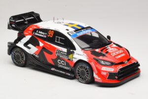 Toyota GR Yaris Rally1 #99 O. Solberg / E. Edmondson Rally Monte Carlo Winner 2026 IXO 1:18 18RMC269A Metall — bild 4 av 6