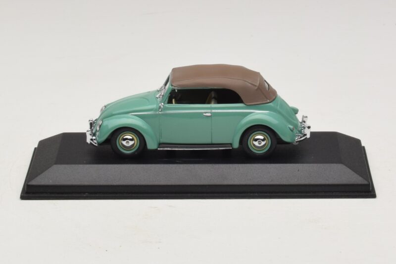 Volkswagen 1200 Cabriolet Mjuktak Grön Minichamps 1:43 430052042 Metall