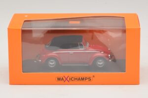 Volkswagen 1302 Cabriolet Röd Maxichamps 1:43 940055031 Metall — bild 5 av 5