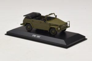 Volkswagen 181 Olivgrön Maxichamps 1:43 940050030 Metall — bild 3 av 5
