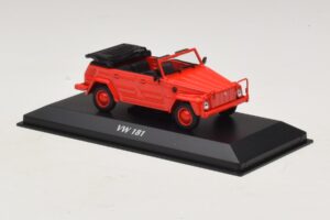 Volkswagen 181 Röd Maxichamps 1:43 940050031 Metall — bild 3 av 5