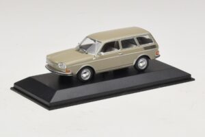 Volkswagen 411 LE Variant Savanna Beige Minichamps 1:43 400051114 Metall — bild 2 av 5