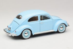 Volkswagen Bubbla Blå Bburago 1:18 3381 Metall — bild 3 av 8