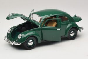 Volkswagen Beetle Grön Maisto 1:18 32820 Metall — bild 2 av 8