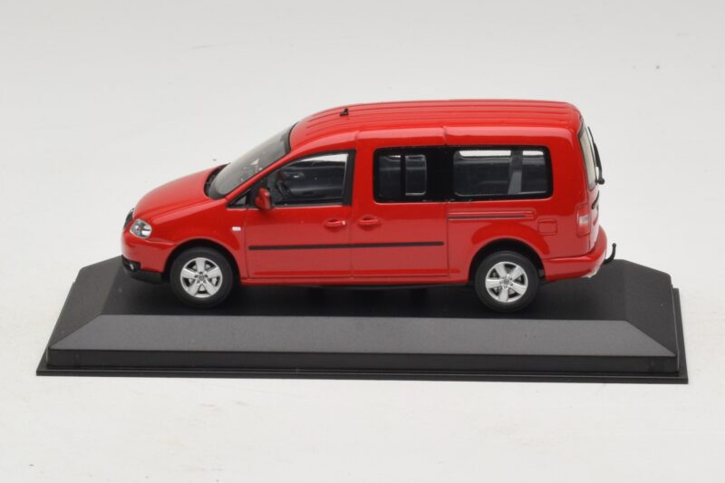 Volkswagen Caddy 2K Bus Röd Minichamps 1:43 CADDY009 Metall