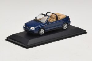 Volkswagen Golf Mk4 Cabriolet Blå Återförsäljarutgåva Minichamps 1:43 GOLF005 Metall — bild 2 av 5