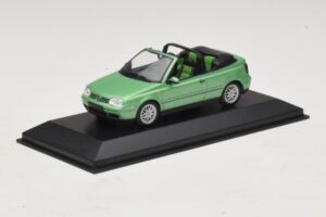 Volkswagen Golf Mk4 Cabriolet Grönmetallic Minichamps 1:43 430058335 Metall — bild 2 av 5