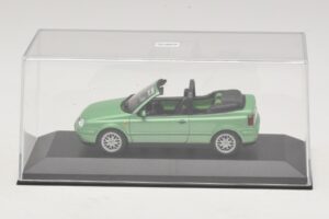 Volkswagen Golf Mk4 Cabriolet Grönmetallic Minichamps 1:43 430058335 Metall — bild 4 av 5