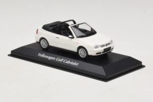 Volkswagen Golf Mk4 Cabriolet Vit Maxichamps 1:43 940058330 Metall — bild 3 av 5