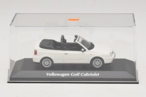 Volkswagen Golf Mk4 Cabriolet Vit Maxichamps 1:43 940058330 Metall — bild 4 av 5