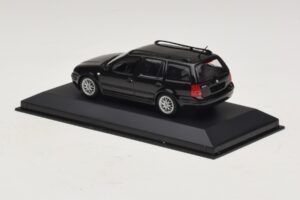 Volkswagen Golf Mk4 Variant Sport Highline BBS Edition Svart Minichamps 1:43 GOLF008 Metall — bild 3 av 5