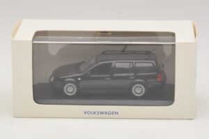 Volkswagen Golf Mk4 Variant Sport Highline BBS Edition Svart Minichamps 1:43 GOLF008 Metall — bild 5 av 5