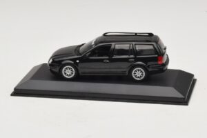 Volkswagen Golf Mk4 Variant Sport Highline BBS Edition Svart Ersättningskartong Minichamps 1:43 GOLF008-R1 Metall
