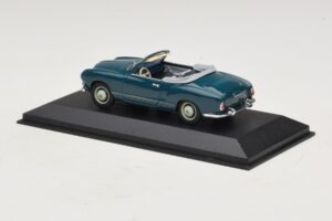 Volkswagen Karmann Ghia Cabriolet Mörkblå Minichamps 1:43 GHIA001 Metall — bild 3 av 5