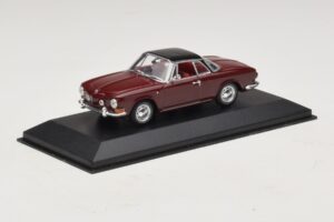 Volkswagen Karmann Ghia Röd Med Svart Tak Minichamps 1:43 GHIA002 Metall — bild 2 av 5