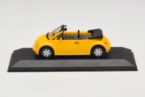 Volkswagen New Beetle Cabriolet Gul Minichamps 1:43 BEETLE002 Metall