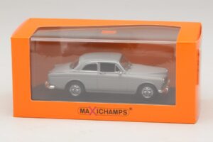 Volvo 121 Amazon Grå Maxichamps 1:43 940171000 Metall — bild 5 av 5